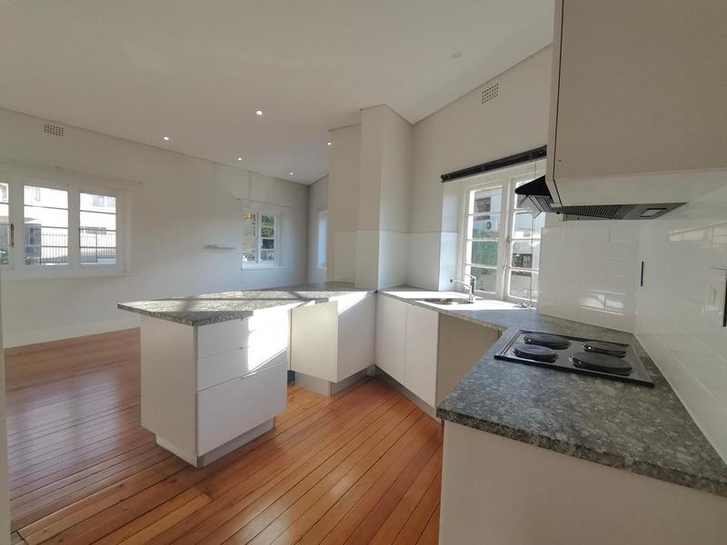 To Let 1 Bedroom Property for Rent in Green Point Upper Western Cape